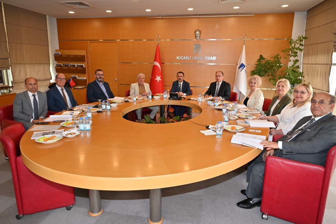 Bizimköy Engelliler Üretim Merkezi Mütevelli Heyet Toplantısı Vali Aktaş Başkanlığında Yapıldı