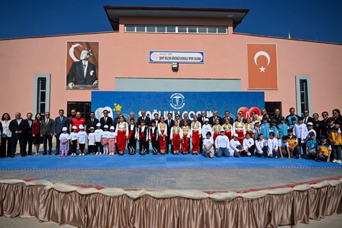 Vali İlhami Aktaş, Sağlıklı Çocuk Sağlıklı Gelecek Programına Katıldı