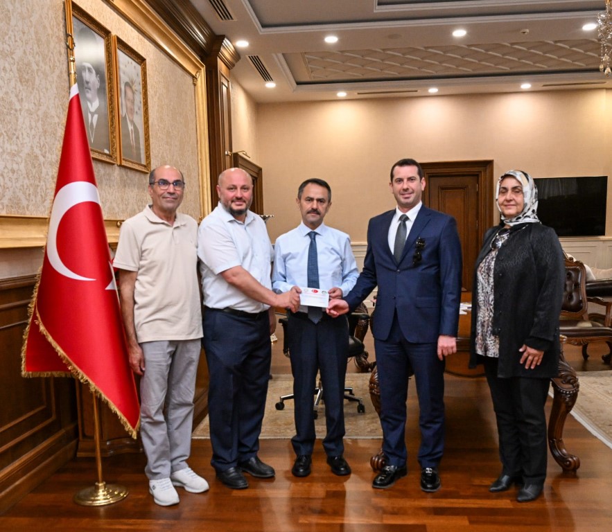 Vali Aktaş, Kocaeli Artvin Batum Havalisi Dernekler Federasyonu Yönetimini Kabul Etti