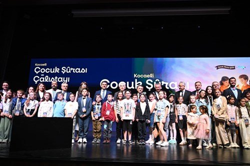 Vali İlhami Aktaş ve Başkan Tahir Büyükakın, Kocaeli Çocuk Şûrası ve Çalıştayı Açılış Programına Katıldı